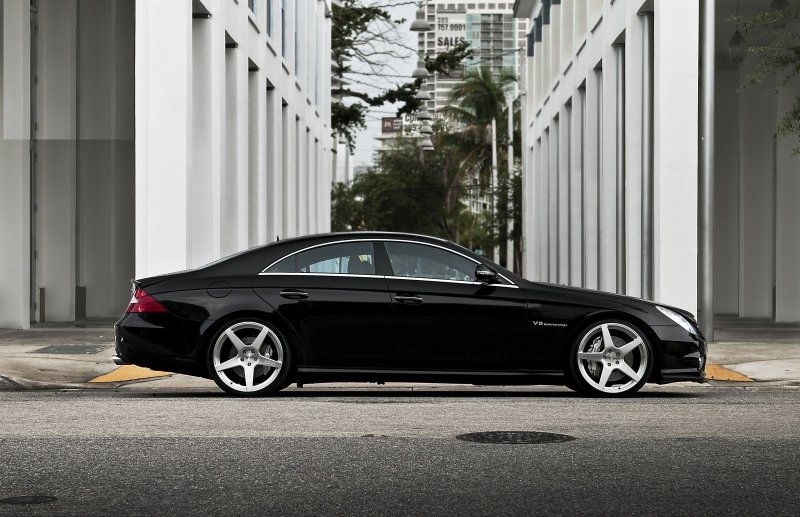 Mercedes Benz CLS 55 AMG