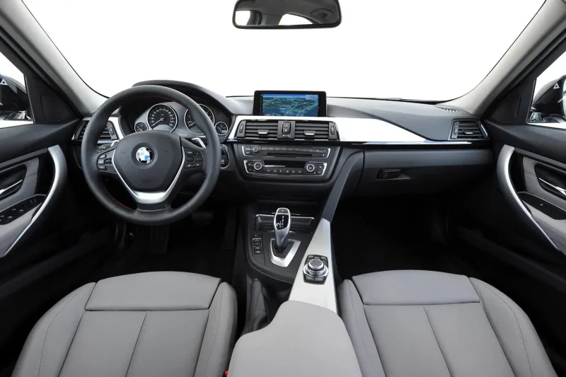 BMW 3 2013 салон