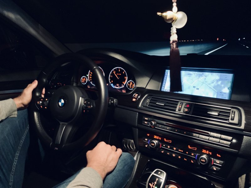 BMW x5 вид с водительского