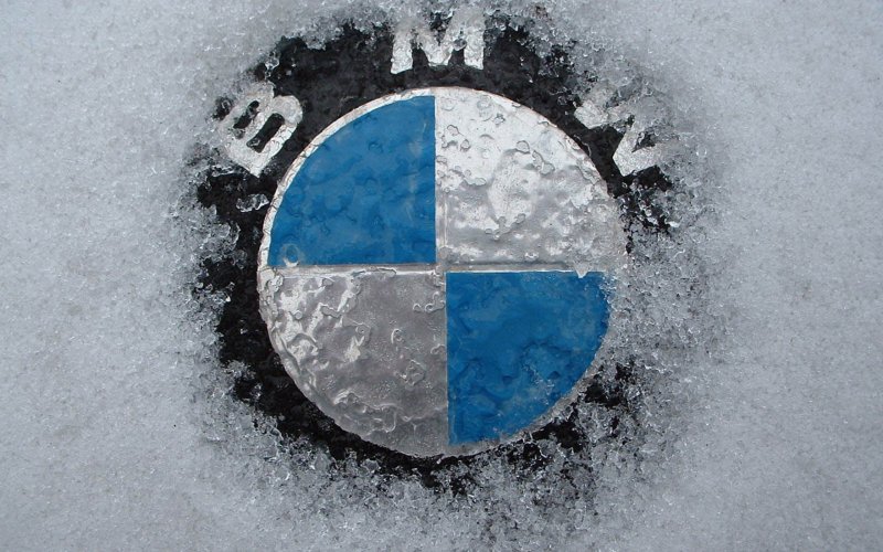 BMW значок