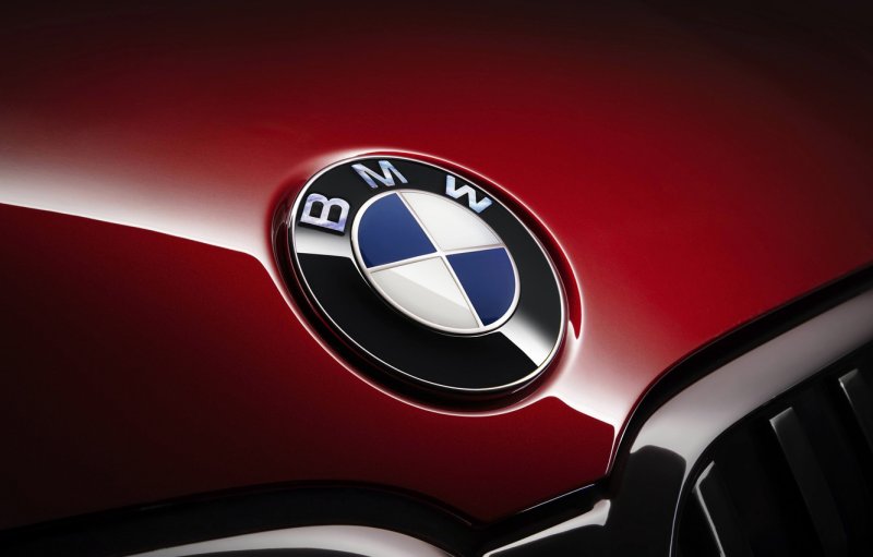 BMW logo 2022