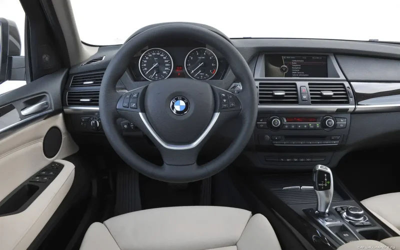 BMW x5 XDRIVE 50i 2011