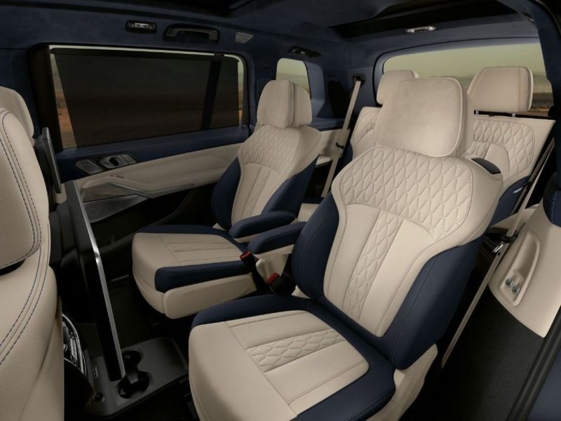 BMW x7 багажник