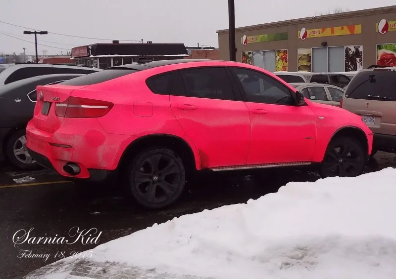 BMW m5 Pink