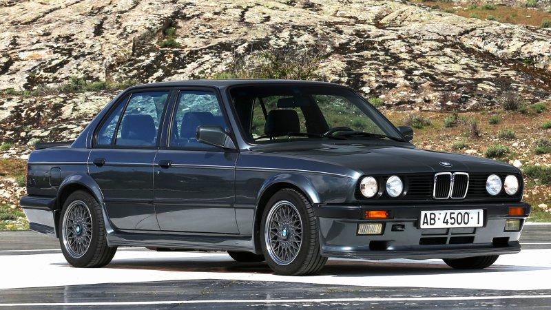 BMW e30 m3 седан