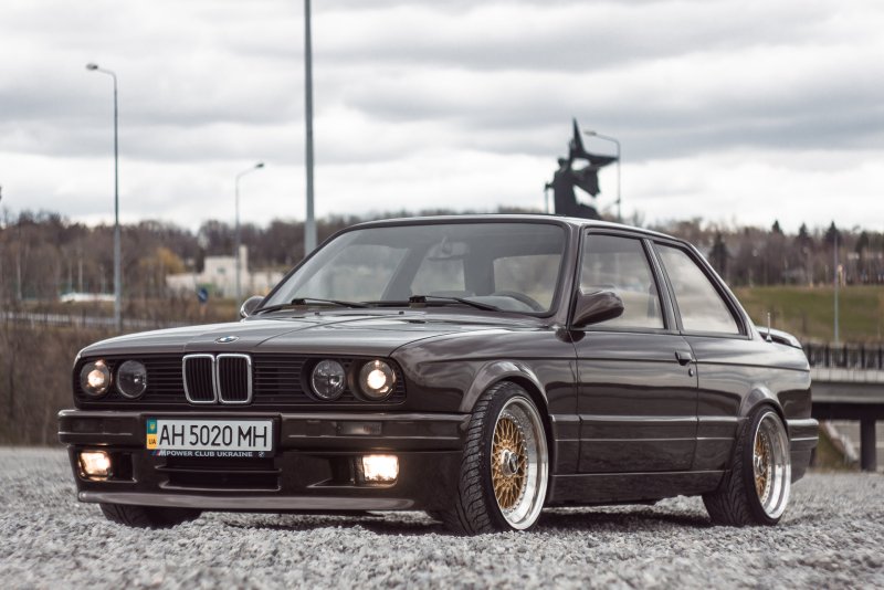 BMW e30 1.6