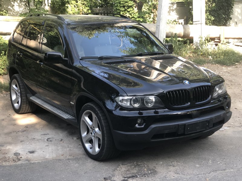 BMW x5 e53 черный
