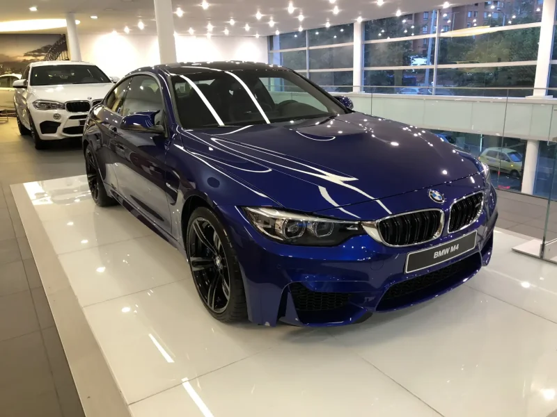 BMW San Marino Blue m5