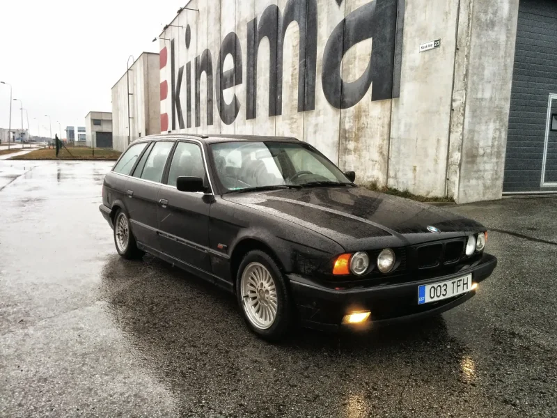 BMW 520i e34