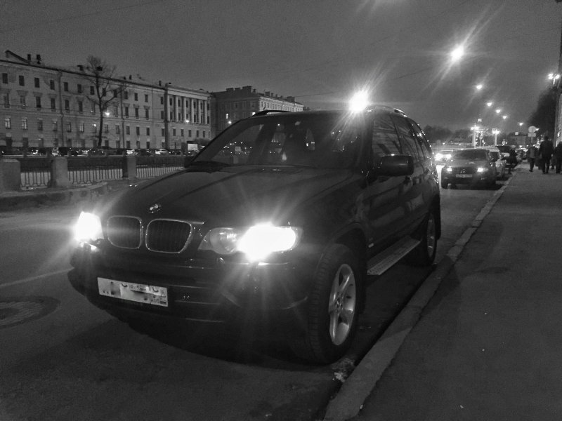 БМВ х5 черный в ночи