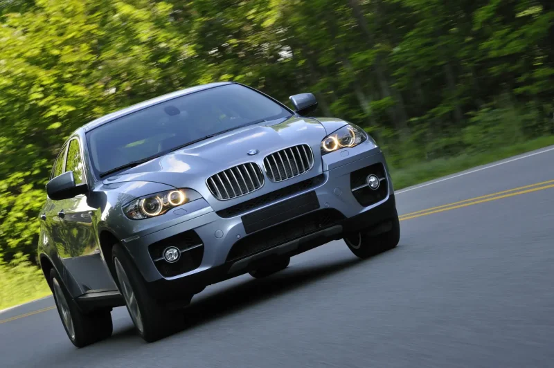 BMW x6 v12