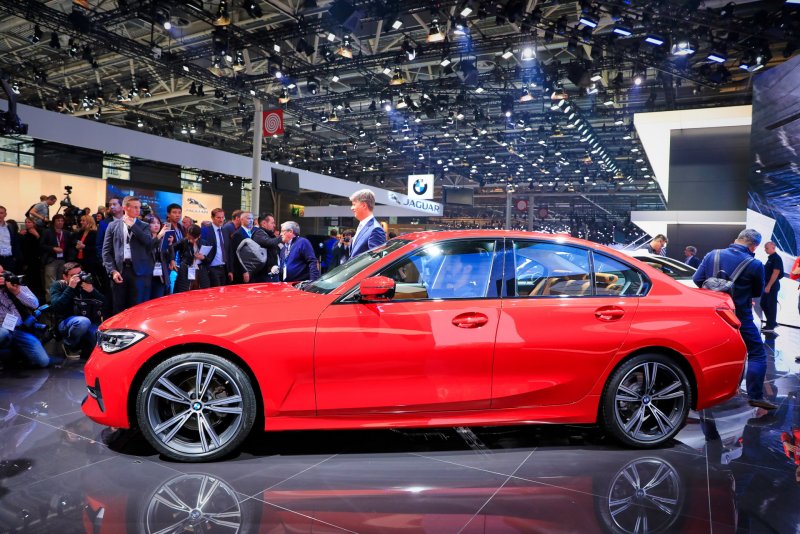 BMW 3 новая