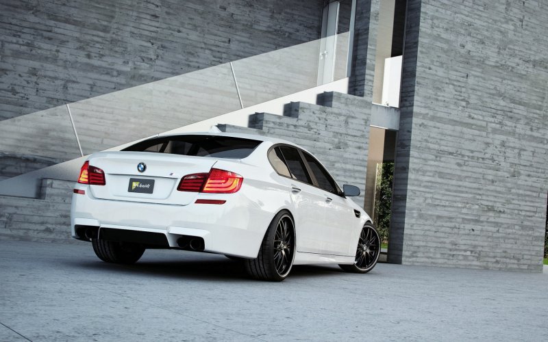BMW 5 f10 белая м пакет