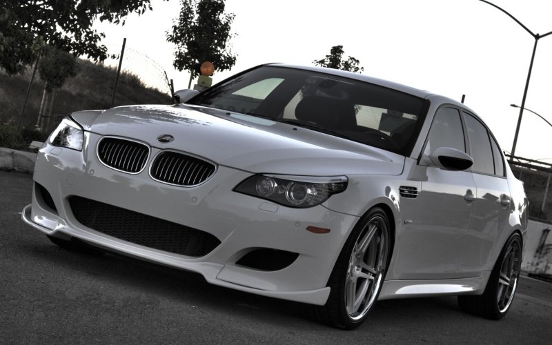 BMW 5 f10 белая