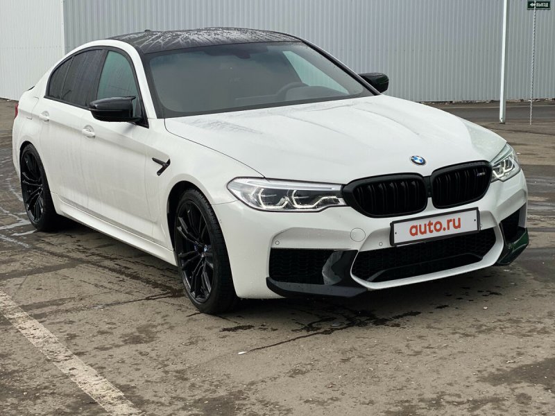 BMW 5 f10 белая