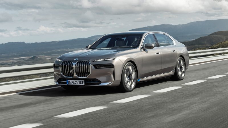 BMW джип x7