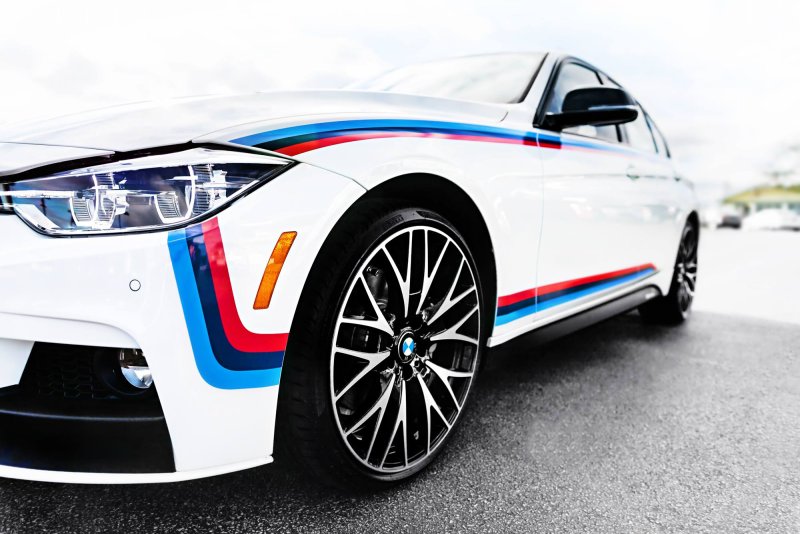 BMW M Stripes m5