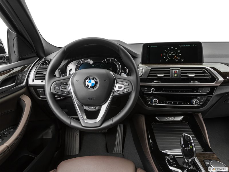 BMW x1 2019 салон