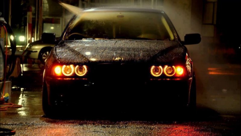 BMW m5 e60 в темноте