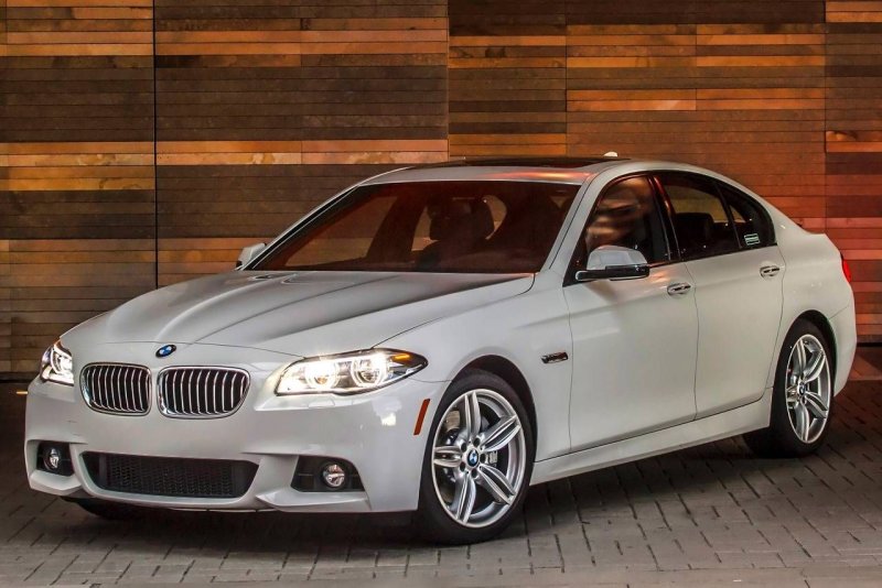 BMW 5 седан