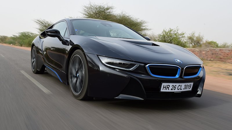 BMW i8 cost