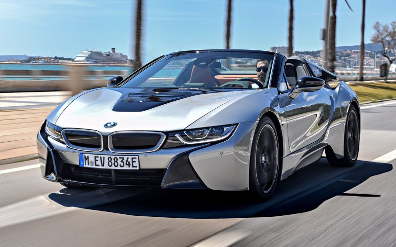 2019 BMW i8 Roadster