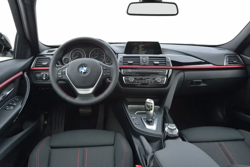 BMW f30 Sport line салон