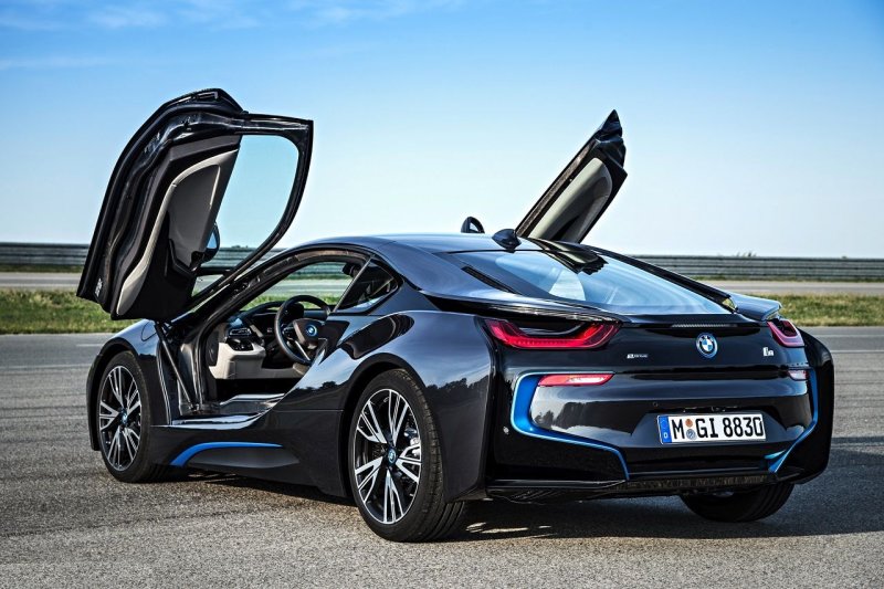 БМВ гибрид i8