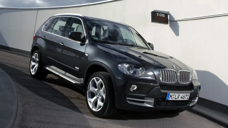 BMW 5 e70