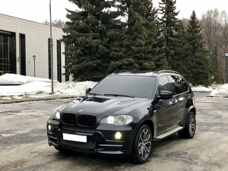 BMW x5 e70 черный