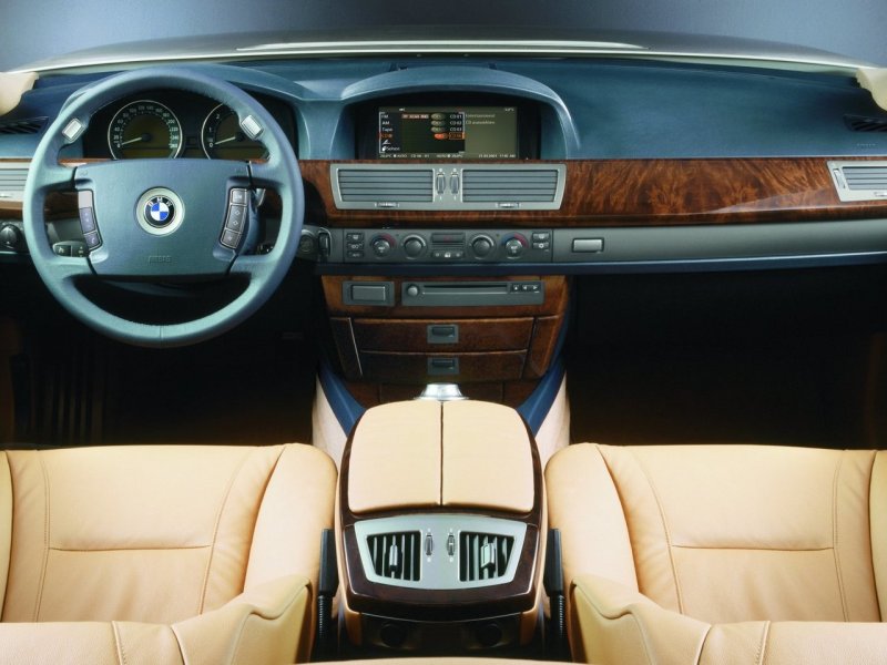 BMW 730i e65