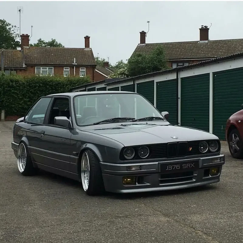 БМВ e30 купе