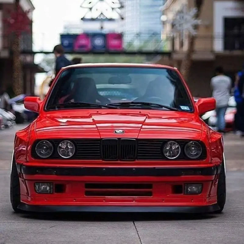 BMW e30 Red