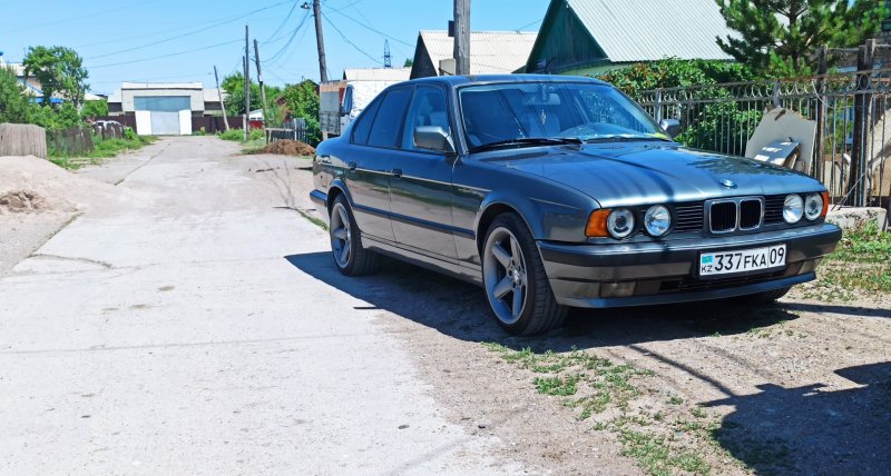 BMW 740 e66