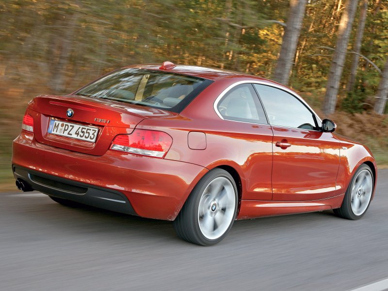 BMW 135 e82
