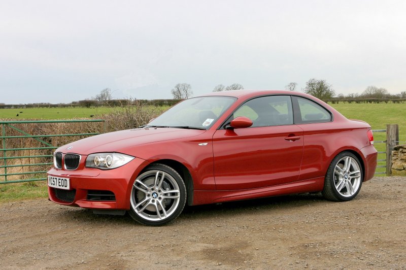 BMW 1 Coupe sedan