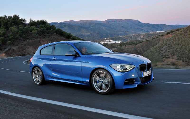BMW 135i хэтчбек