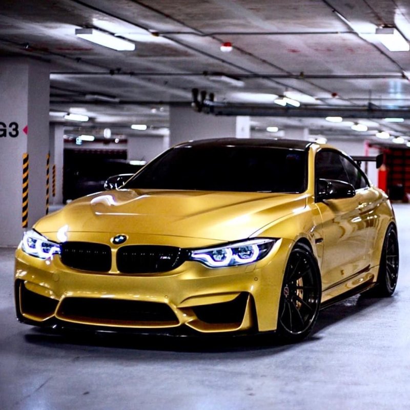 BMW f10 Золотая