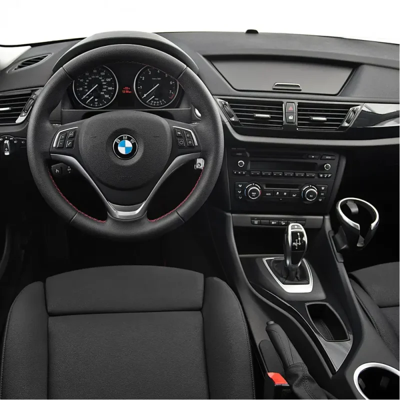 BMW x1 2013 салон