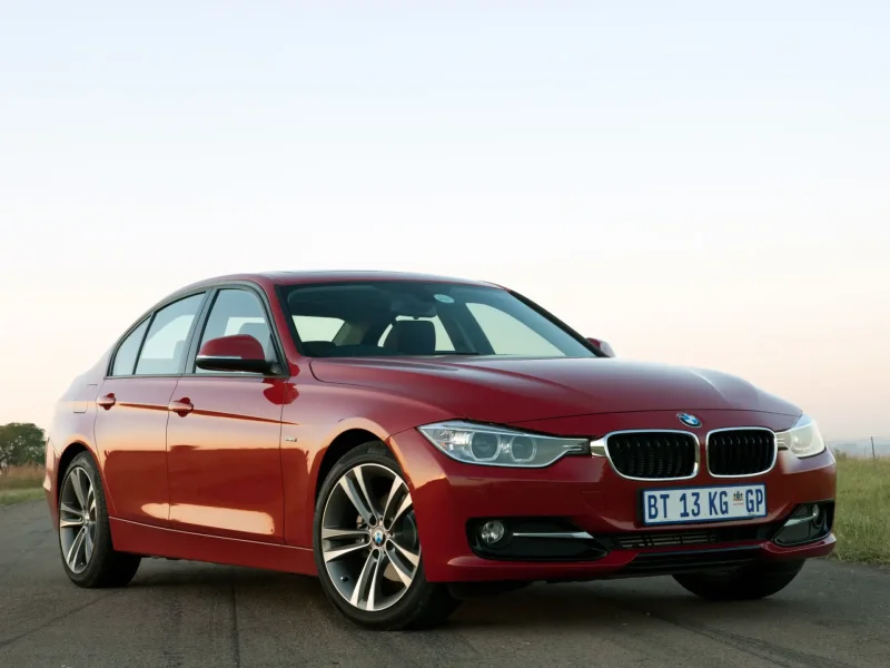 BMW f30 черная