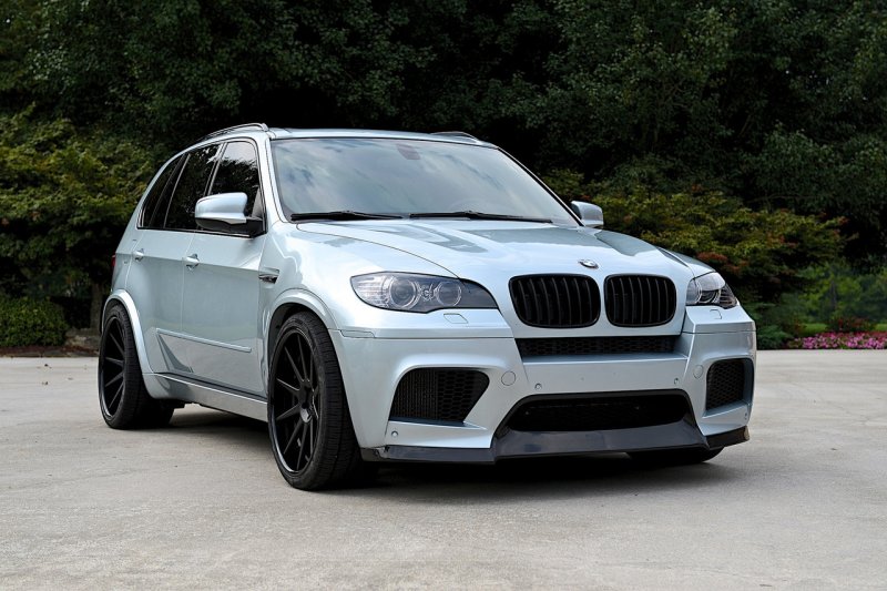 BMW X e70
