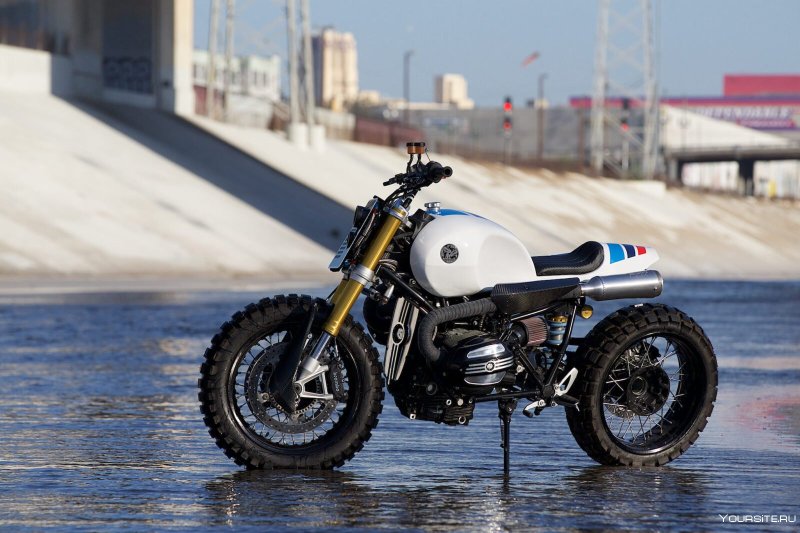 Мотоцикл BMW r80 кастом