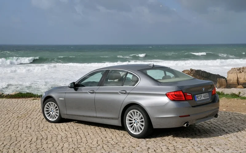 БМВ 5 535i