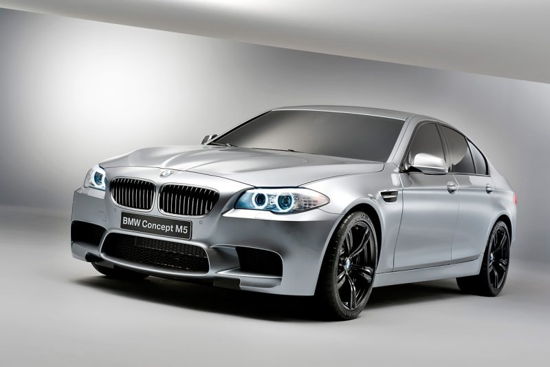 BMW m5 f10 2011