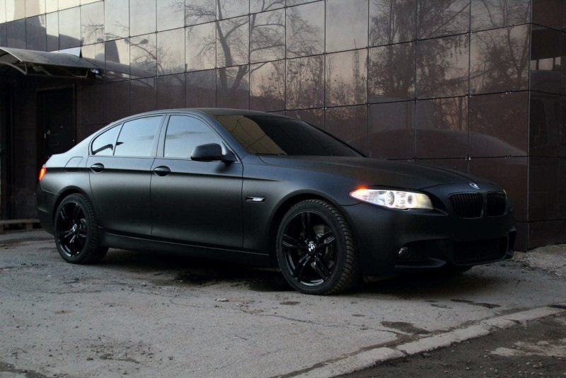 BMW m5 f10 черный мат