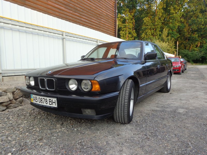 BMW 5 Series 1990