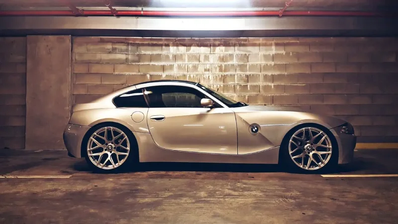 BMW z4 e86 Yellow