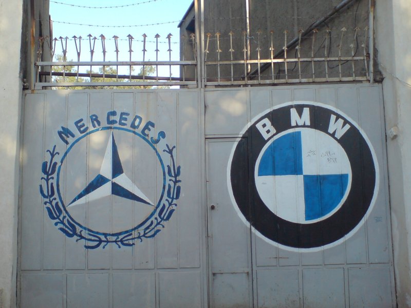 Последний Мерседес и БМВ