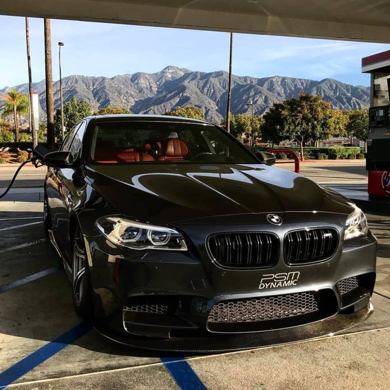 BMW m5 зимой 2007