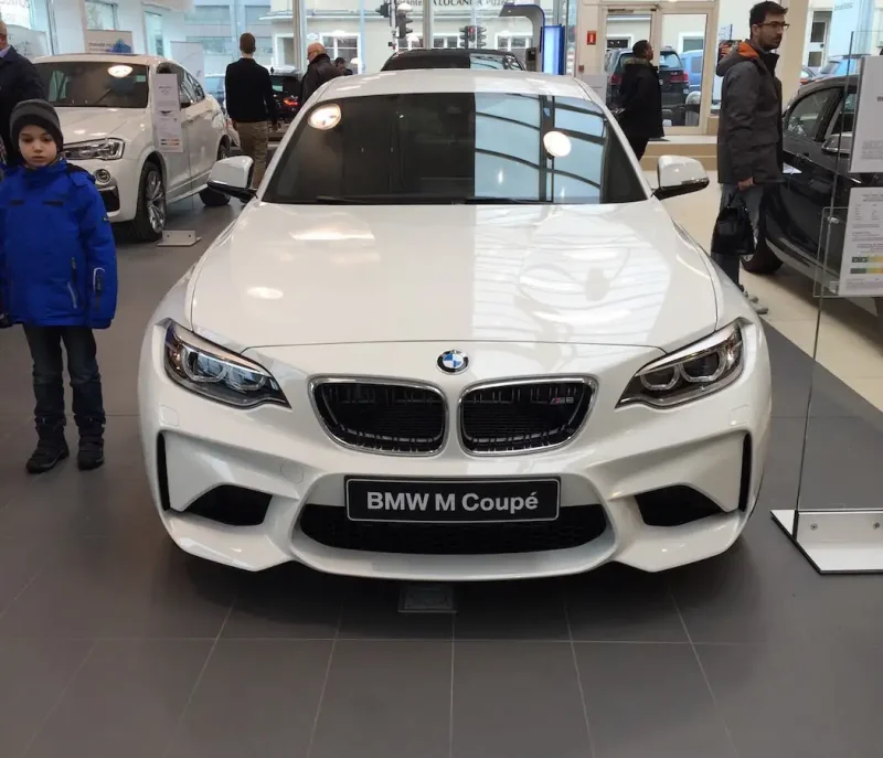 BMW x6 атермальная тонировка лобового